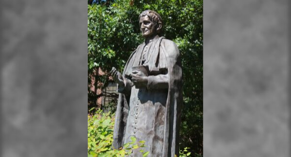 Newman statue – Newman Today