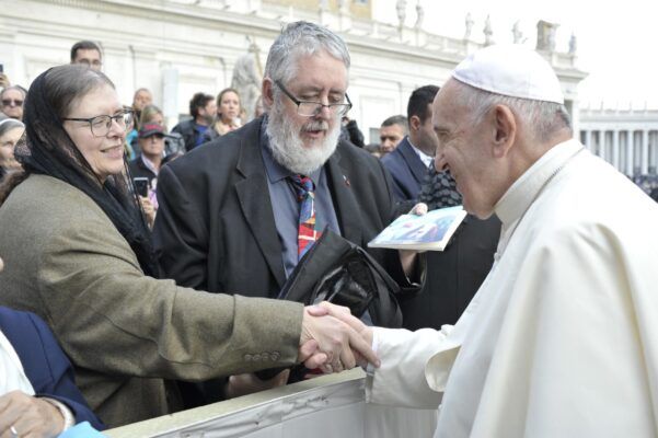 Catherine Mardon and husband Austin meet Pope Francis in Rome, courtesy photo.