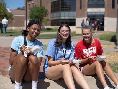 New Newman University students enjoyed lunch from Wichita food trucks at the 2022 Back to School Bash