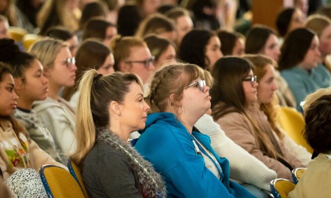 Hundreds of women of all ages attended the Women's Career Conference at Bethany College. (Courtesy of Jim Turner Photography)