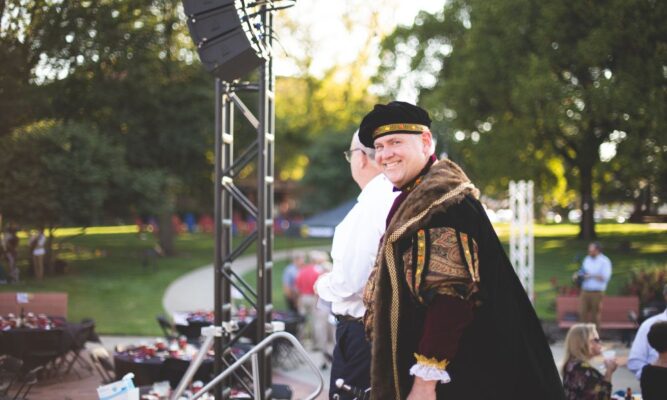 Klaus smiles in Renaissance attire during Party on the Plaza in 2021.
