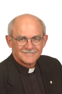 Reverend Fred Kammer SJ served as CEO of Catholic Charities USA for ten years.