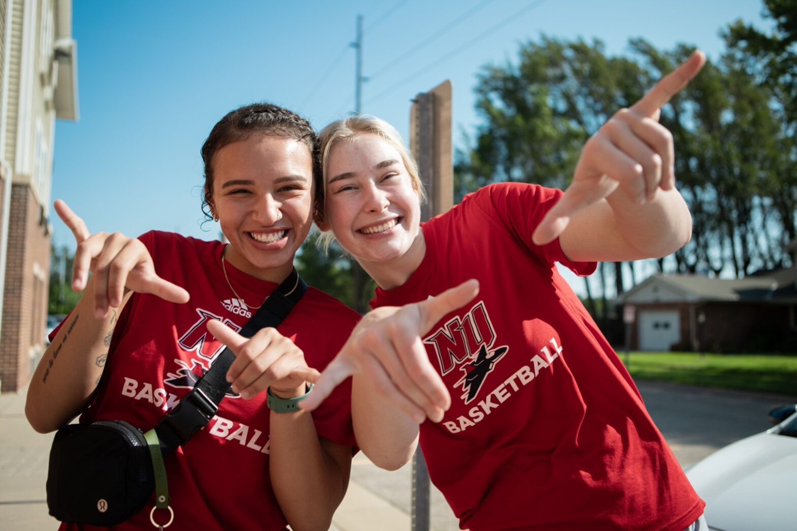 Amaya Perez and Valerya Lioukina pose for a photo on move in day.