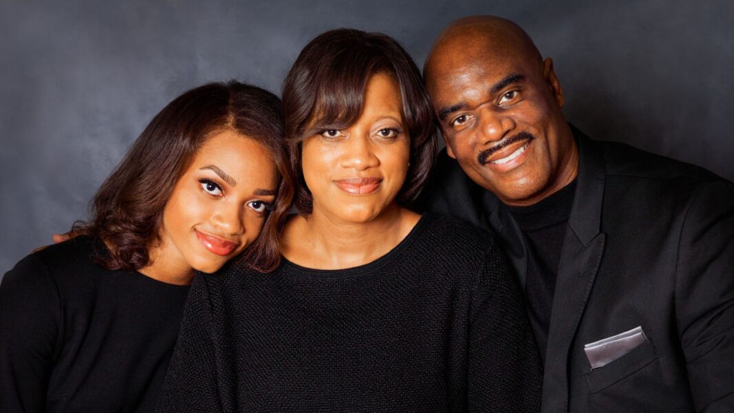 (From left to right) Lauren, Bernie and Richard Winston Jr.