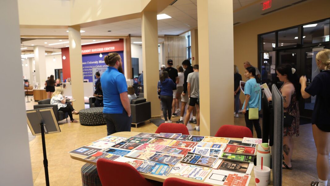 Students of the adult and transfer orientation