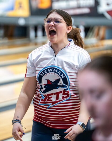 Soto reacts to a strike. (Courtesy photo: GLVC)