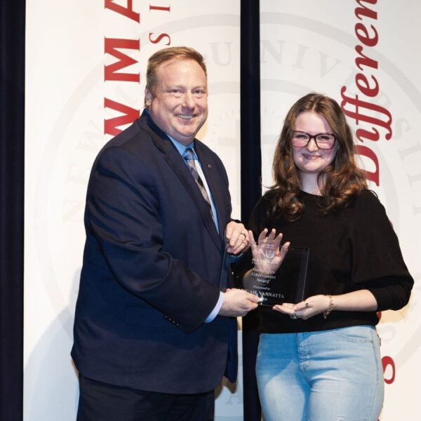 Vannatta receives her Humanities Achievement Award.