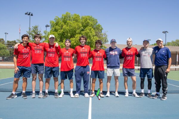 Senior Day Team Picture Men's Tennis