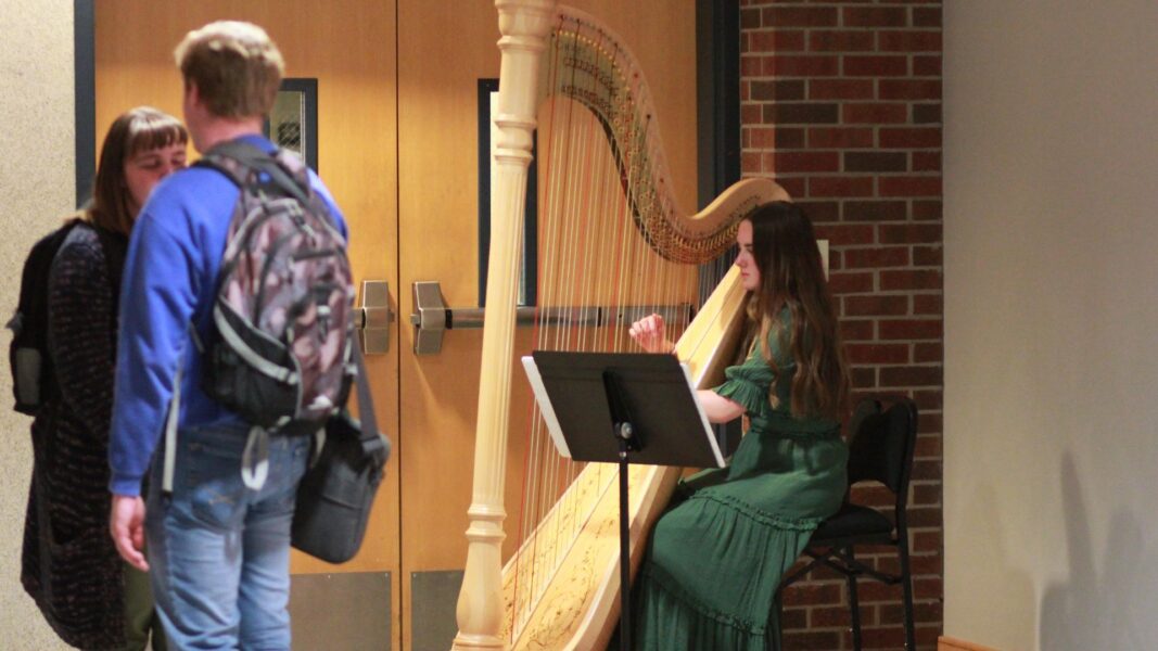 The music from a harpist and guests filled the Steckline Gallery during Strickbine's exhibition.