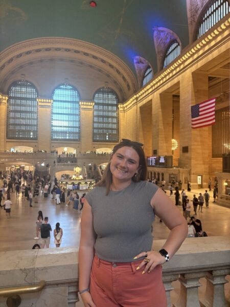Edwards in the Grand Central Terminal, Midtown Manhattan